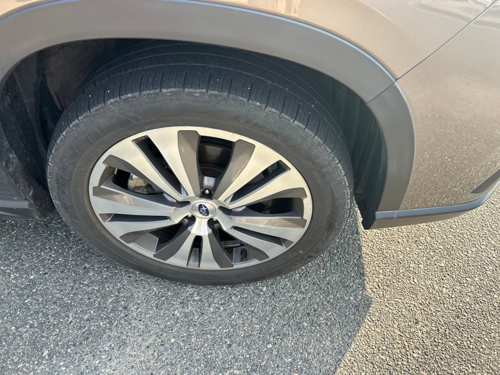 Used 2021 Subaru Ascent Limited w/ Technology Package AWD/4WD image 10