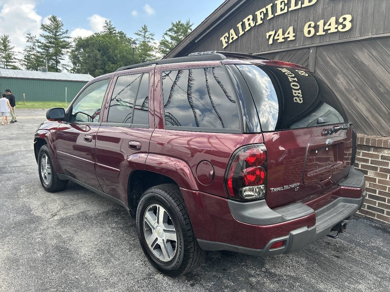 Used 2005 Chevrolet TrailBlazer LT AWD/4WD image 2