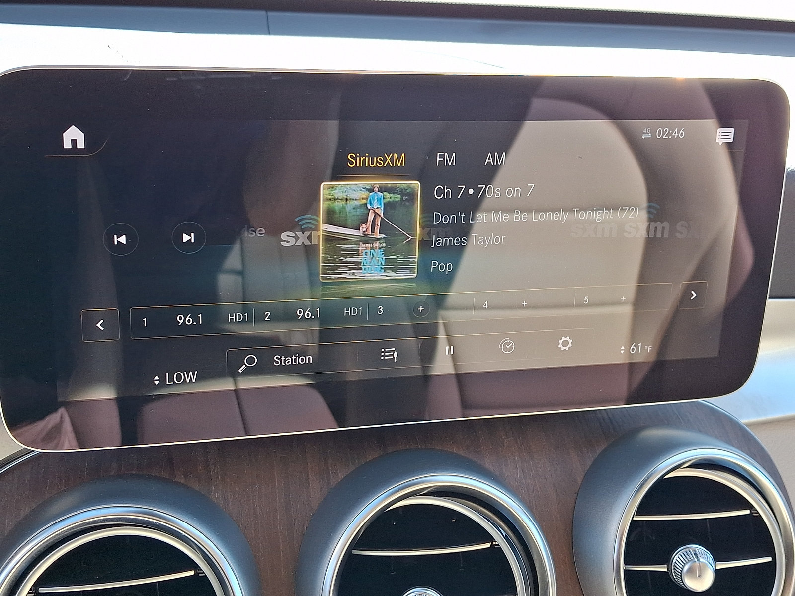 Used 2022 Mercedes-Benz GLC 300 4MATIC image 19