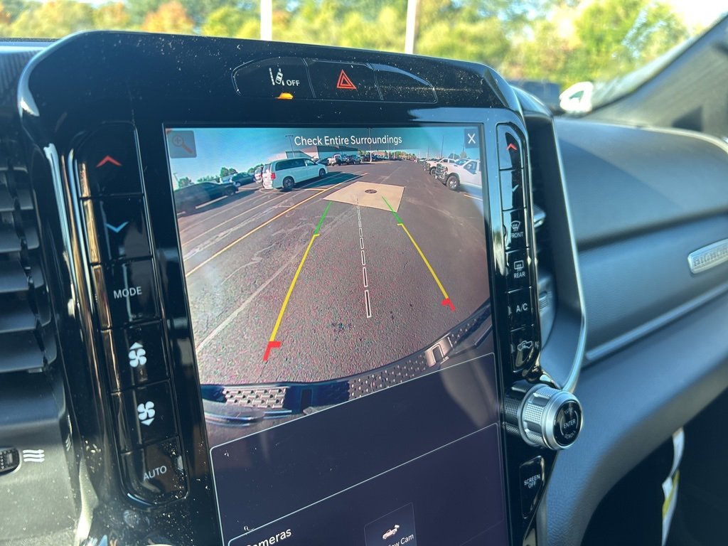 New 2026 RAM 1500 4x4 Crew Cab image 35