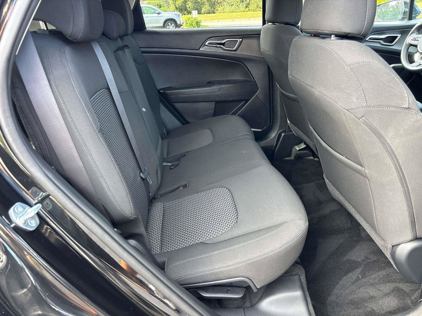 Used 2023 Kia Sportage LX AWD/4WD image 14