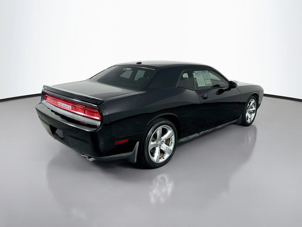Used 2013 Dodge Challenger SXT w/ Super Sport Group RWD image 7