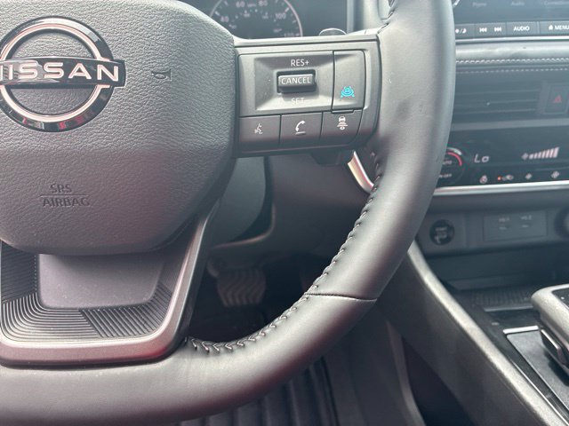 Used 2026 Nissan Rogue Dark Armor FWD image 23