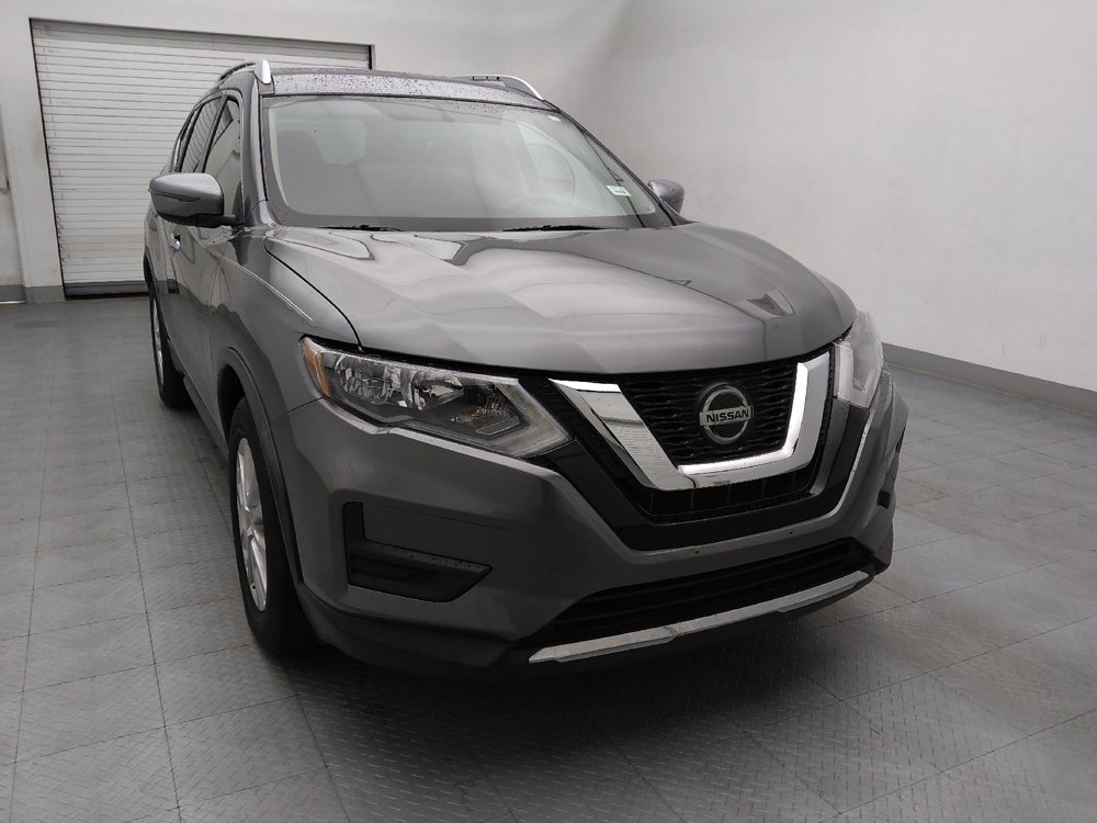 Used 2018 Nissan Rogue SV image 14
