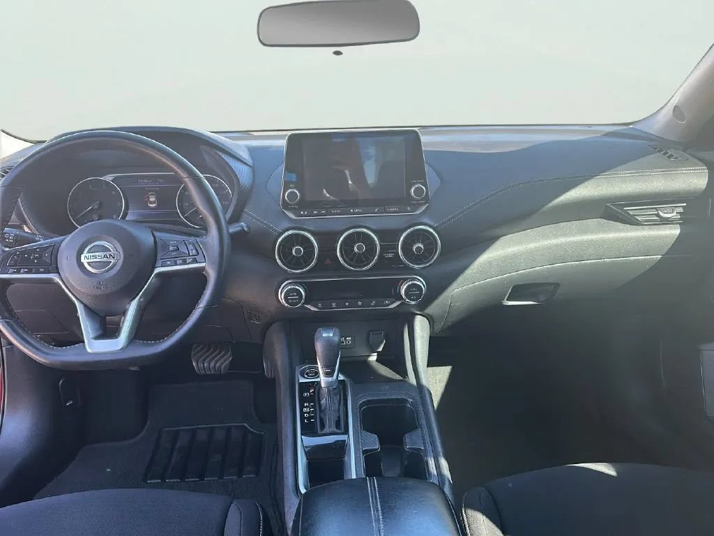 Used 2021 Nissan Sentra SV FWD image 18