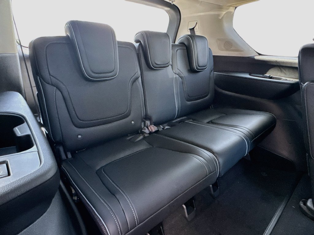 New 2027 INFINITI QX80 Luxe w/ Cargo Package AWD/4WD image 29