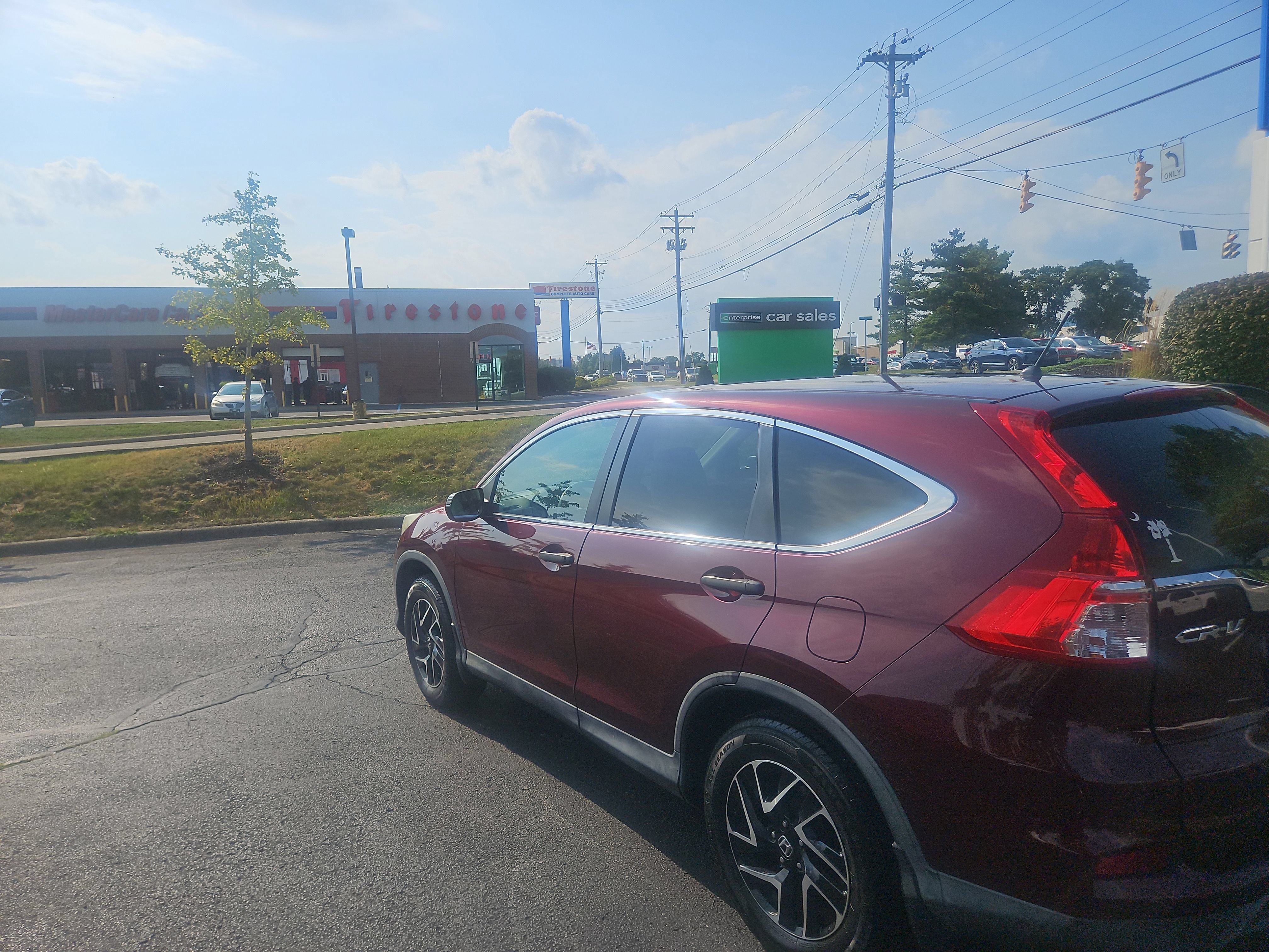 Used 2016 Honda CR-V SE image 6
