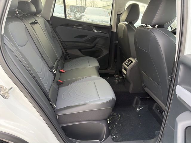 New 2026 Volkswagen Tiguan SE image 43