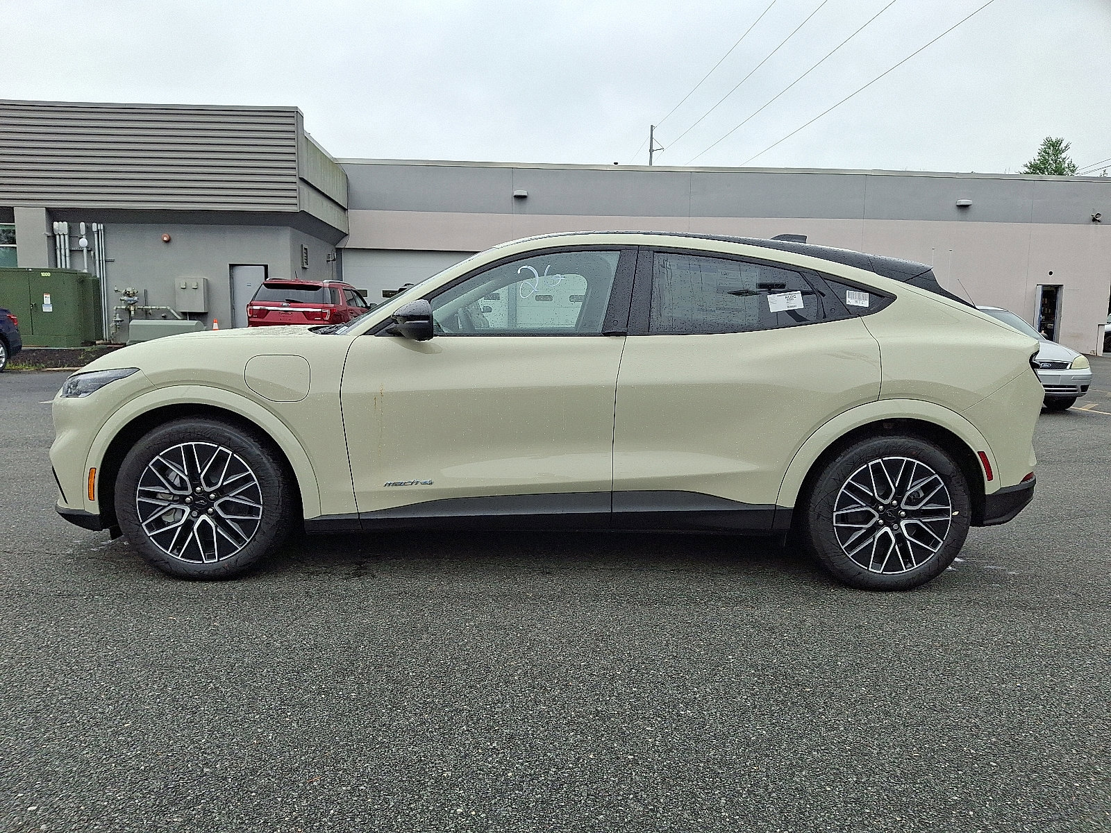 New 2025 Ford Mustang Mach-E Premium image 26