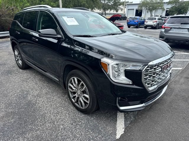 Used 2022 GMC Terrain Denali w/ LPO, Floor Liner Package AWD/4WD image 3