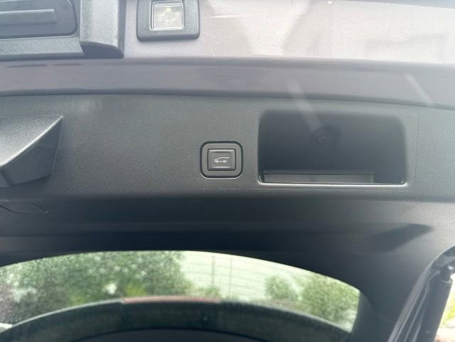 New 2026 Chevrolet Equinox EV LT AWD/4WD image 21