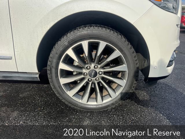 Used 2020 Lincoln Navigator L Reserve w/ Luxury Package image 12