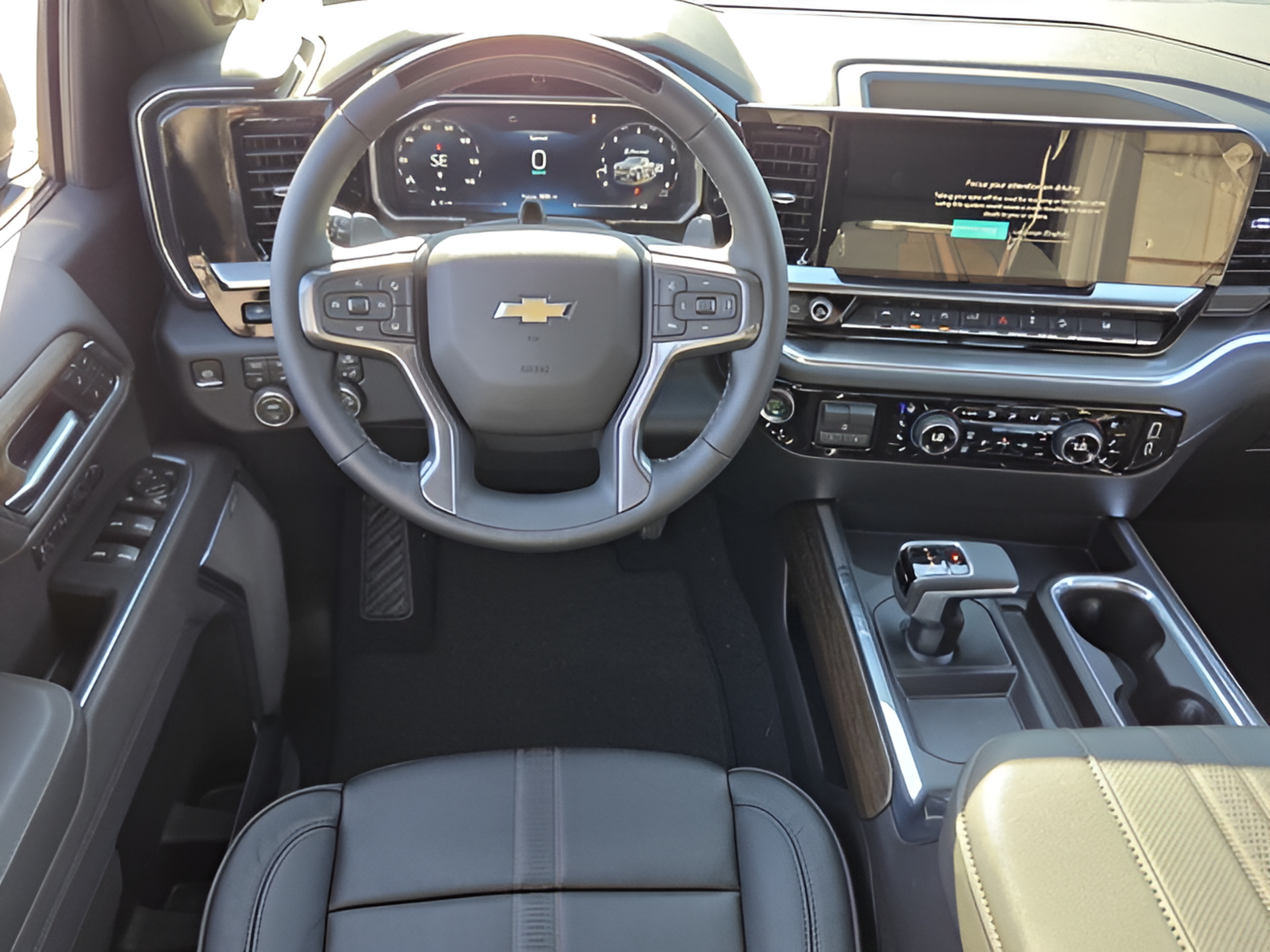 New 2026 Chevrolet Silverado 1500 High Country w/ Technology Package AWD/4WD image 11