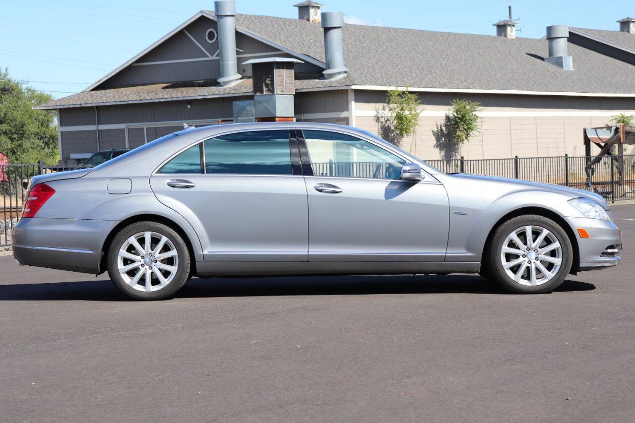 Used 2012 Mercedes-Benz S 350 BlueTEC 4MATIC image 10