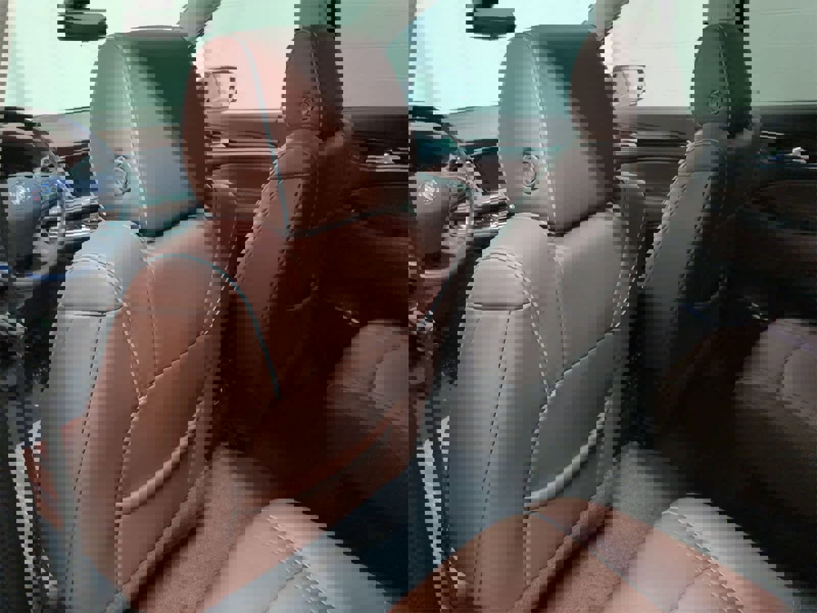 Used 2021 Buick Enclave Avenir w/ Avenir Technology Package image 19