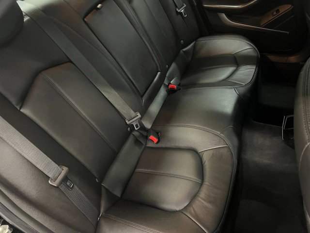 Used 2010 Cadillac CTS Sedan image 33