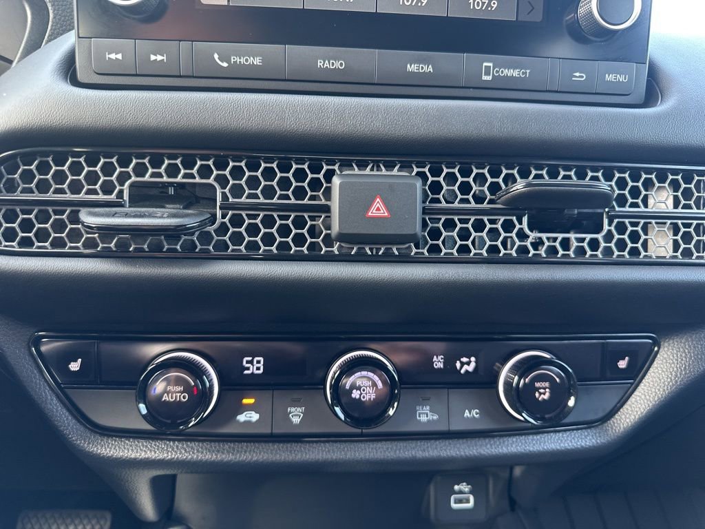 Used 2023 Honda HR-V Sport image 4