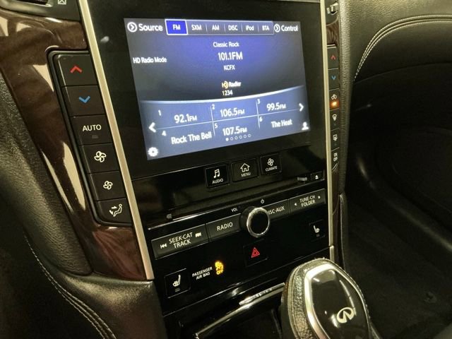 Used 2018 INFINITI Q50 Luxe w/ Essential Package (3.0T Luxe) AWD/4WD image 23