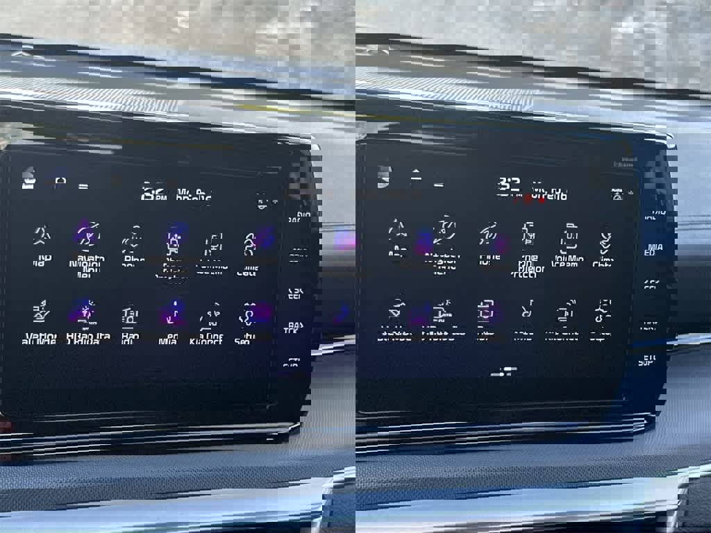 Certified 2024 Kia K5 GT-Line w/ GT-Line Premium Package image 18