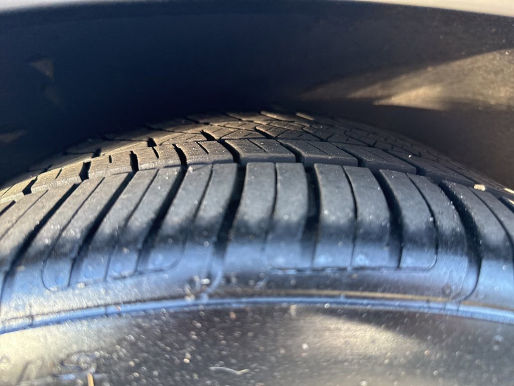 Used 2012 Mercedes-Benz E 350 4MATIC Sedan image 43