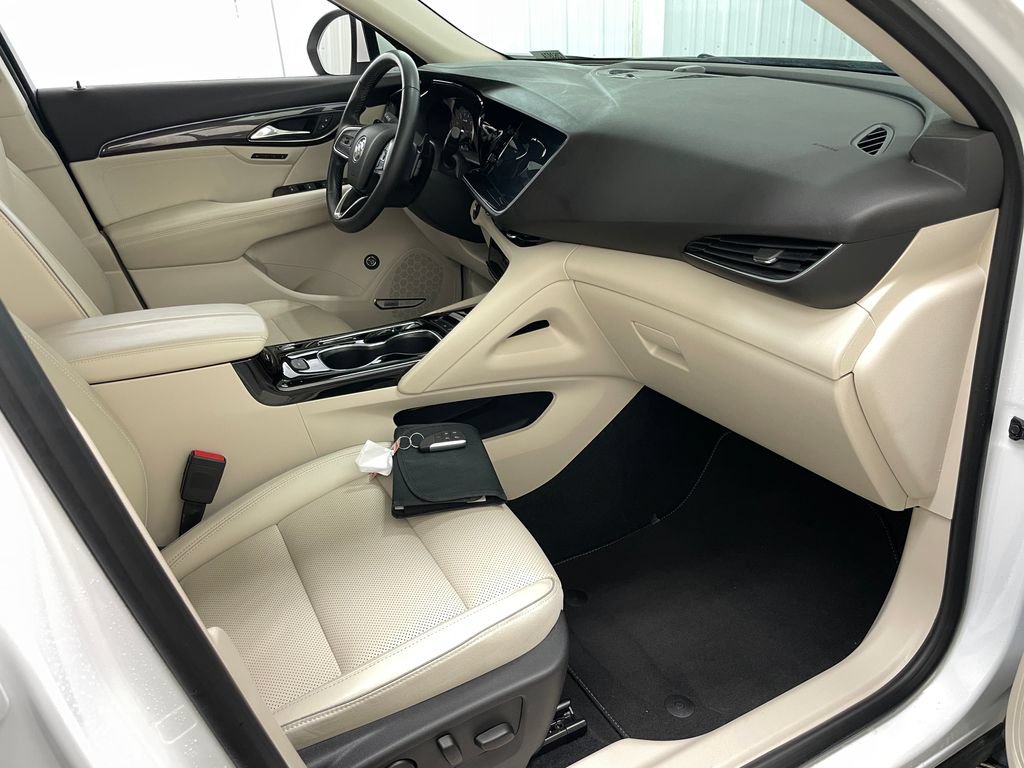 Used 2021 Buick Envision Essence w/ Technology Package I FWD image 38