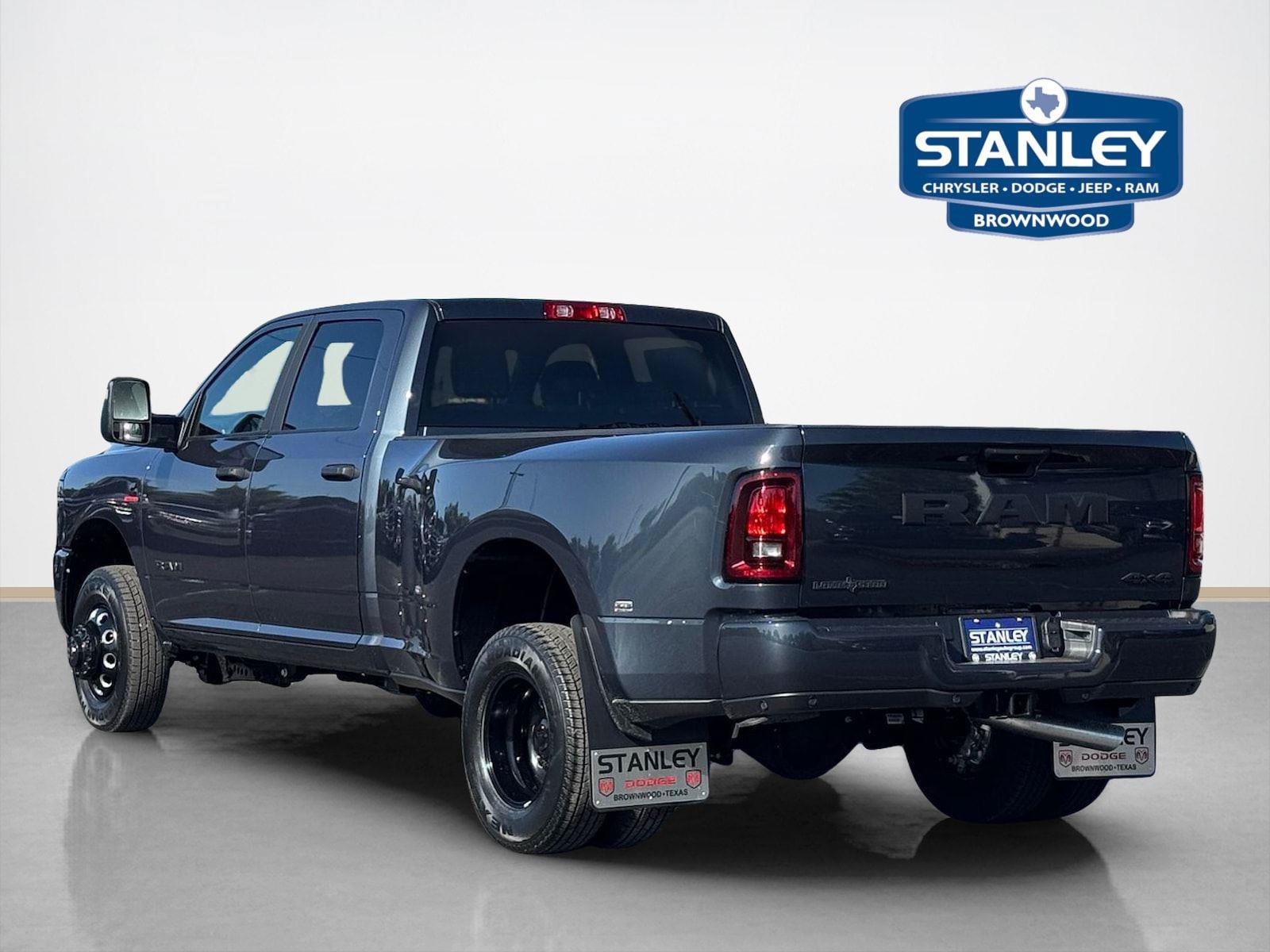 New 2026 RAM 3500 Lone Star AWD/4WD image 5