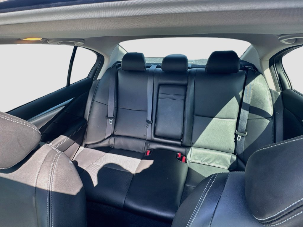 Used 2023 INFINITI Q50 Luxe w/ Cargo Package RWD image 24