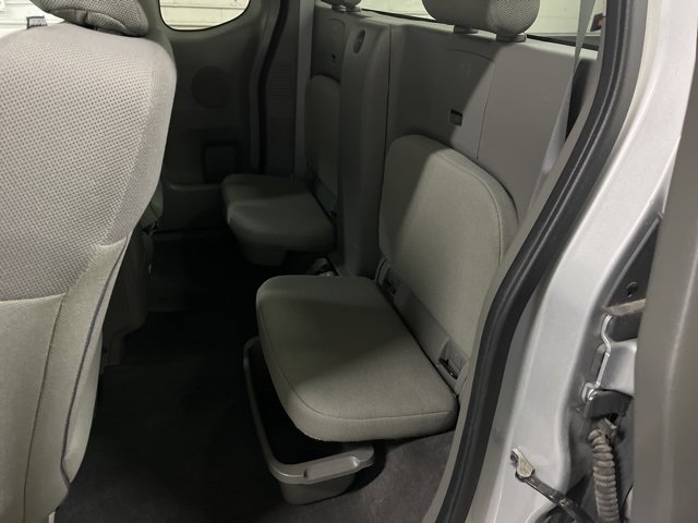 Used 2020 Nissan Frontier S image 11