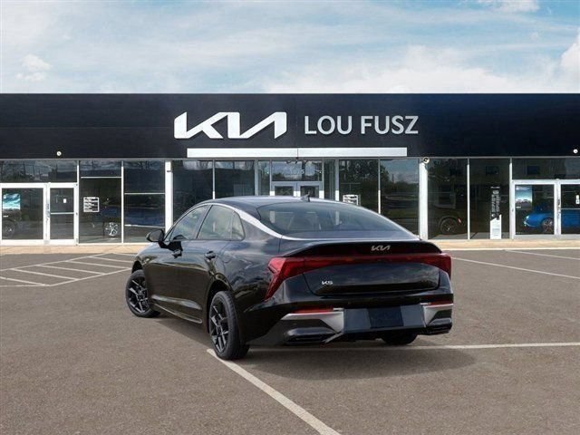 New 2026 Kia K5 LXS FWD image 4