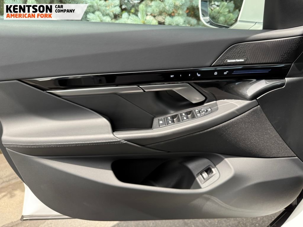 Used 2025 BMW 530i xDrive 530i xDrive image 20