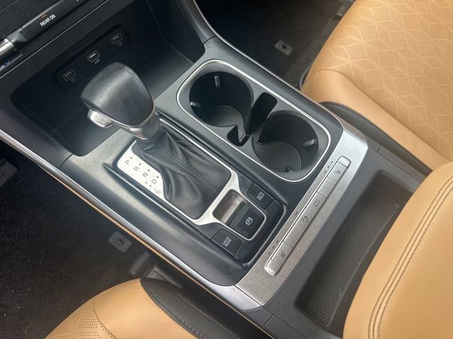 Used 2022 Kia Carnival LX FWD image 22