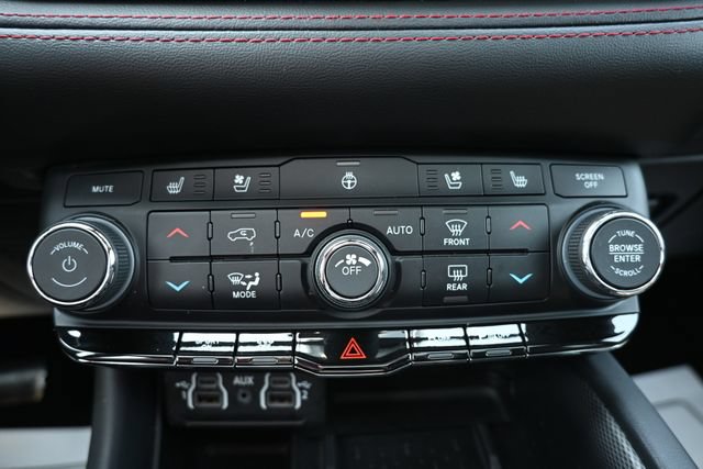 Used 2025 Dodge Durango R/T AWD/4WD image 34