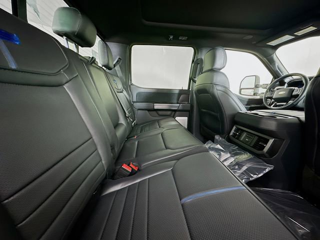 New 2026 Ford F450 Platinum w/ FX4 Off-Road Package image 29