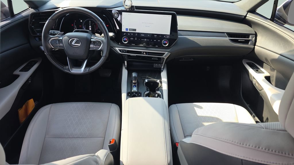 Used 2024 Lexus RX 350 Premium Plus w/ Convenience Package image 10