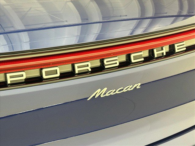Certified 2026 Porsche Macan AWD/4WD image 26