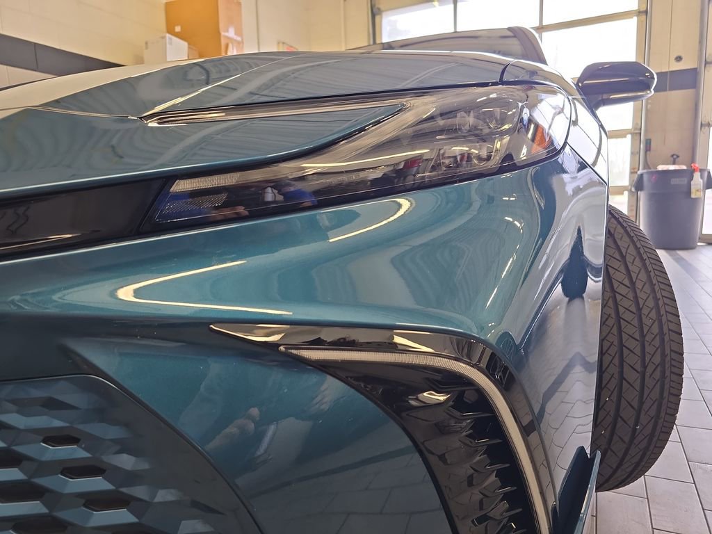 Used 2025 Toyota Camry XSE image 34