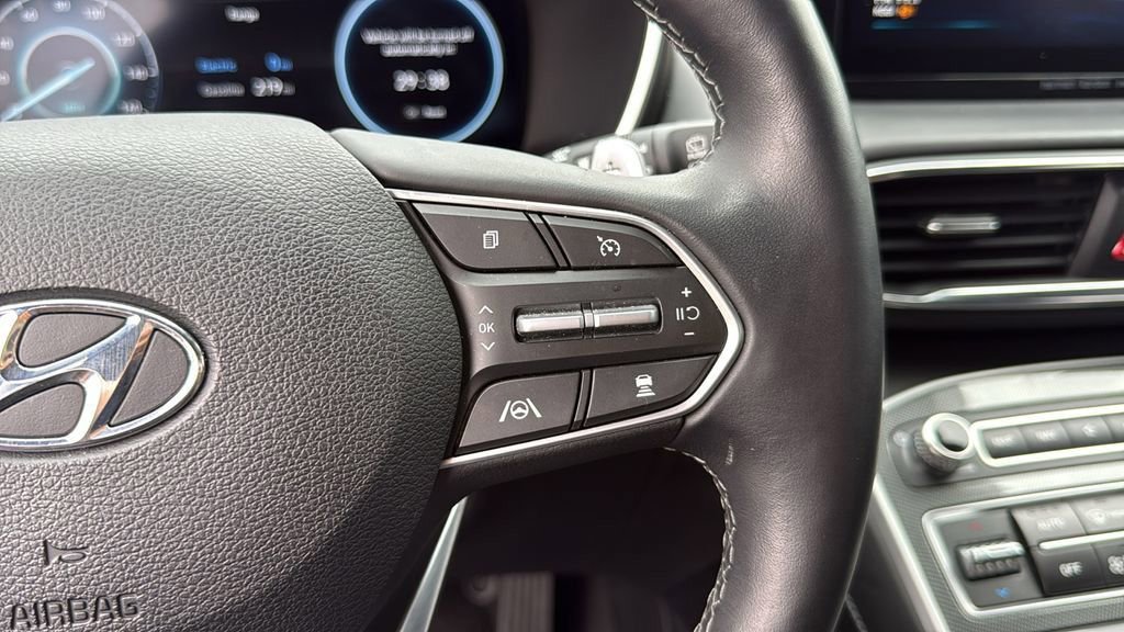 Used 2022 Hyundai Santa Fe Limited image 23