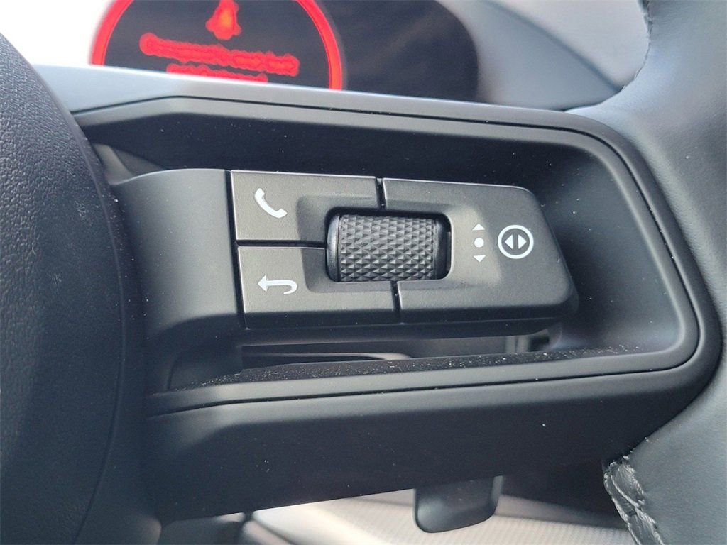 Certified 2025 Porsche Cayenne image 25