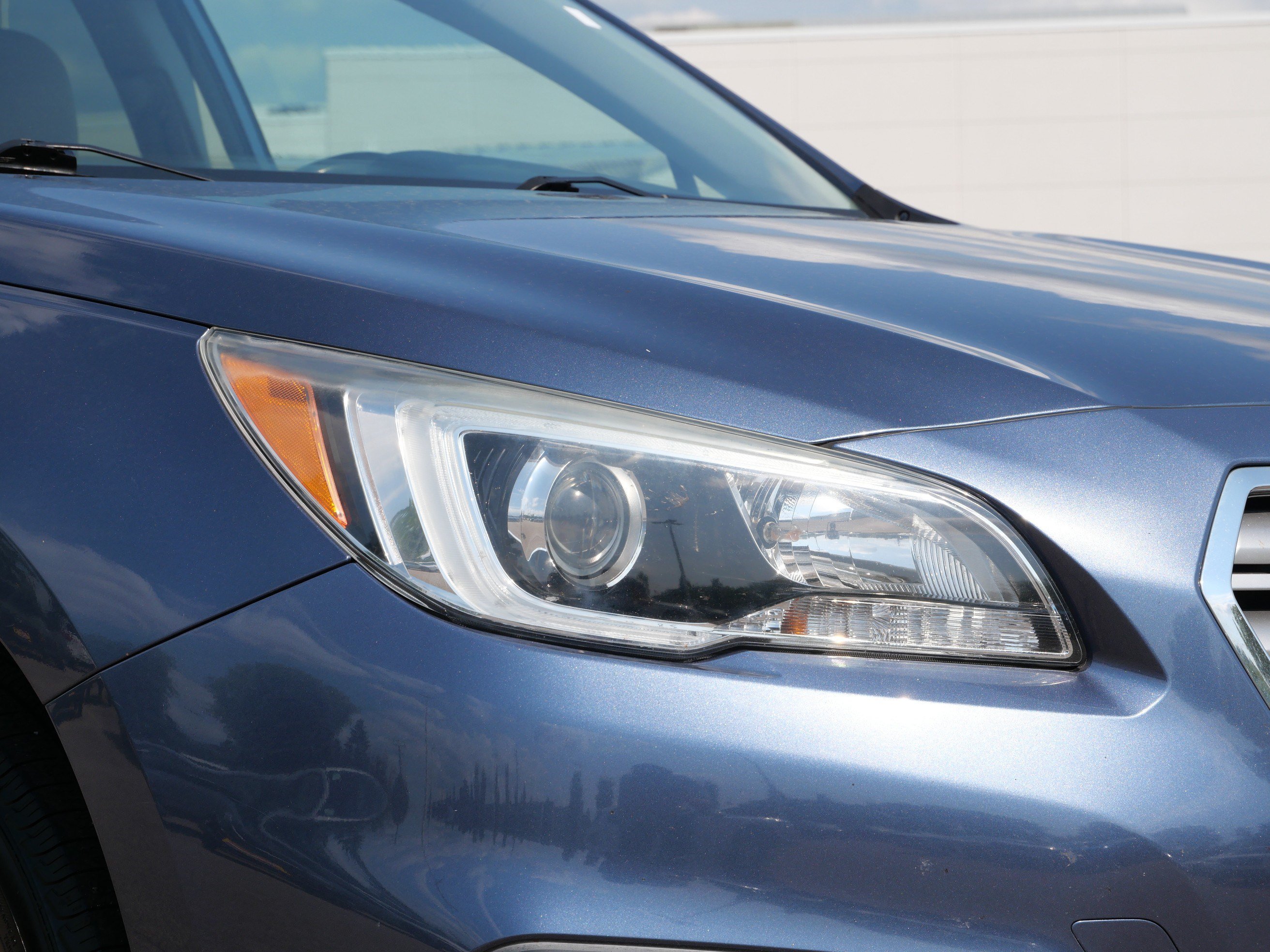 Used 2015 Subaru Outback 2.5i Premium AWD/4WD image 16