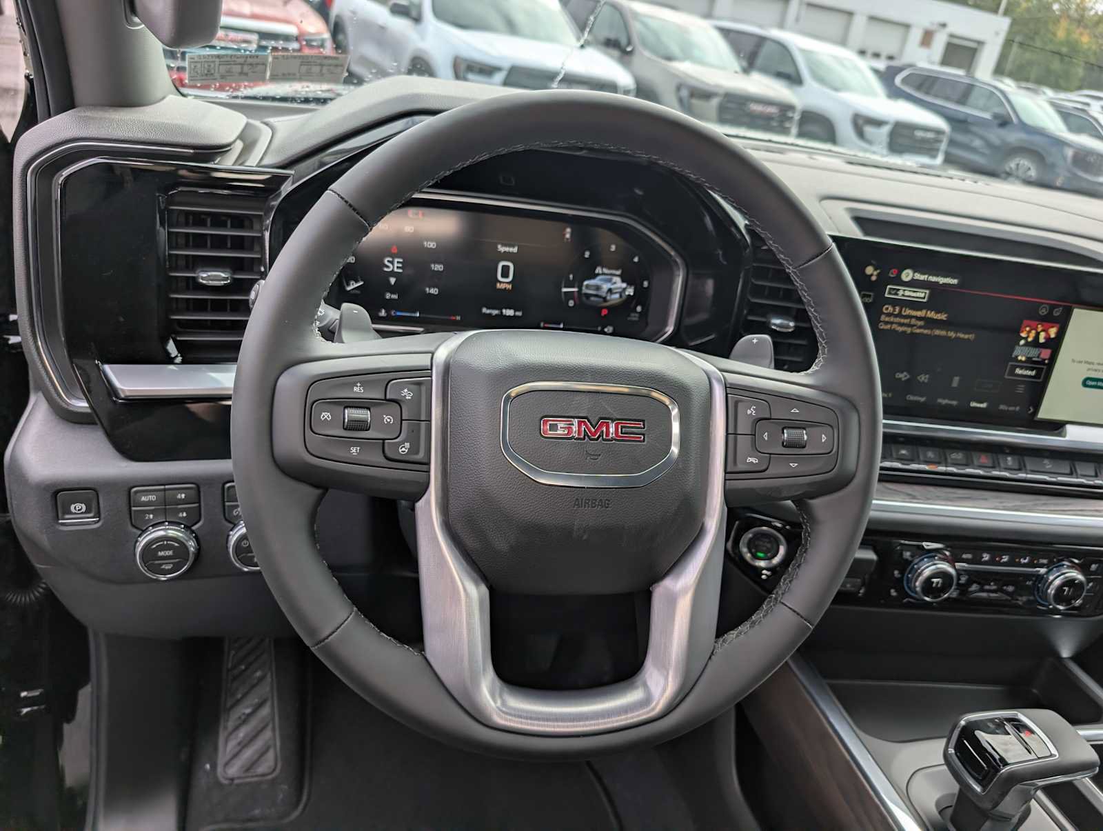 New 2026 GMC Sierra 1500 SLT w/ SLT Premium Package AWD/4WD image 32