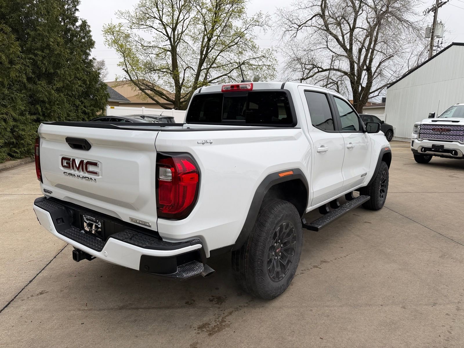 New 2026 GMC Canyon Elevation w/ Convenience Package image 29