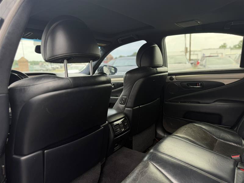 Used 2015 Lexus LS 460 w/ F Sport Package RWD image 24