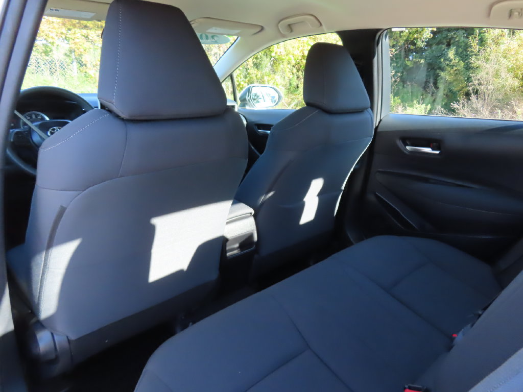 Used 2020 Toyota Corolla LE FWD image 26