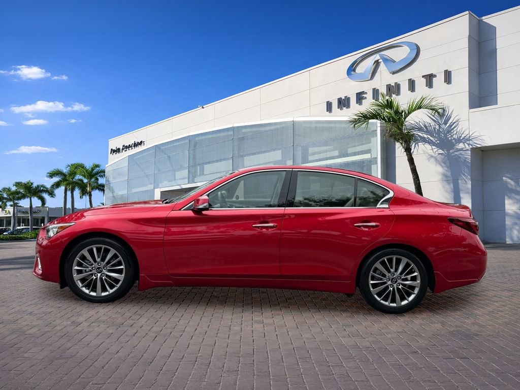 Used 2023 INFINITI Q50 Luxe w/ Cargo Package RWD image 4