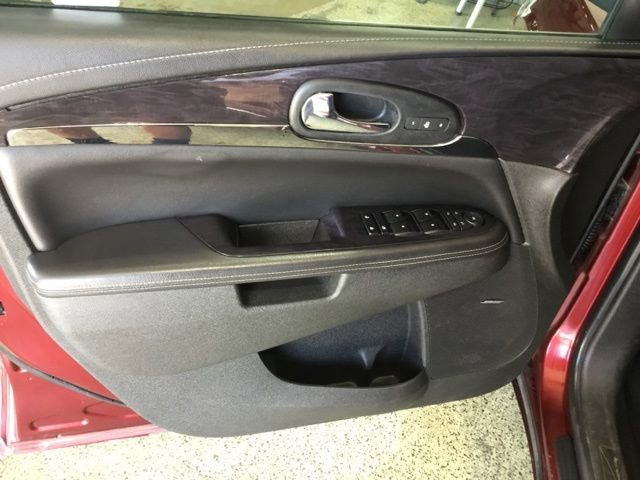 Used 2017 Buick Enclave Premium w/ Experience Buick Package image 36