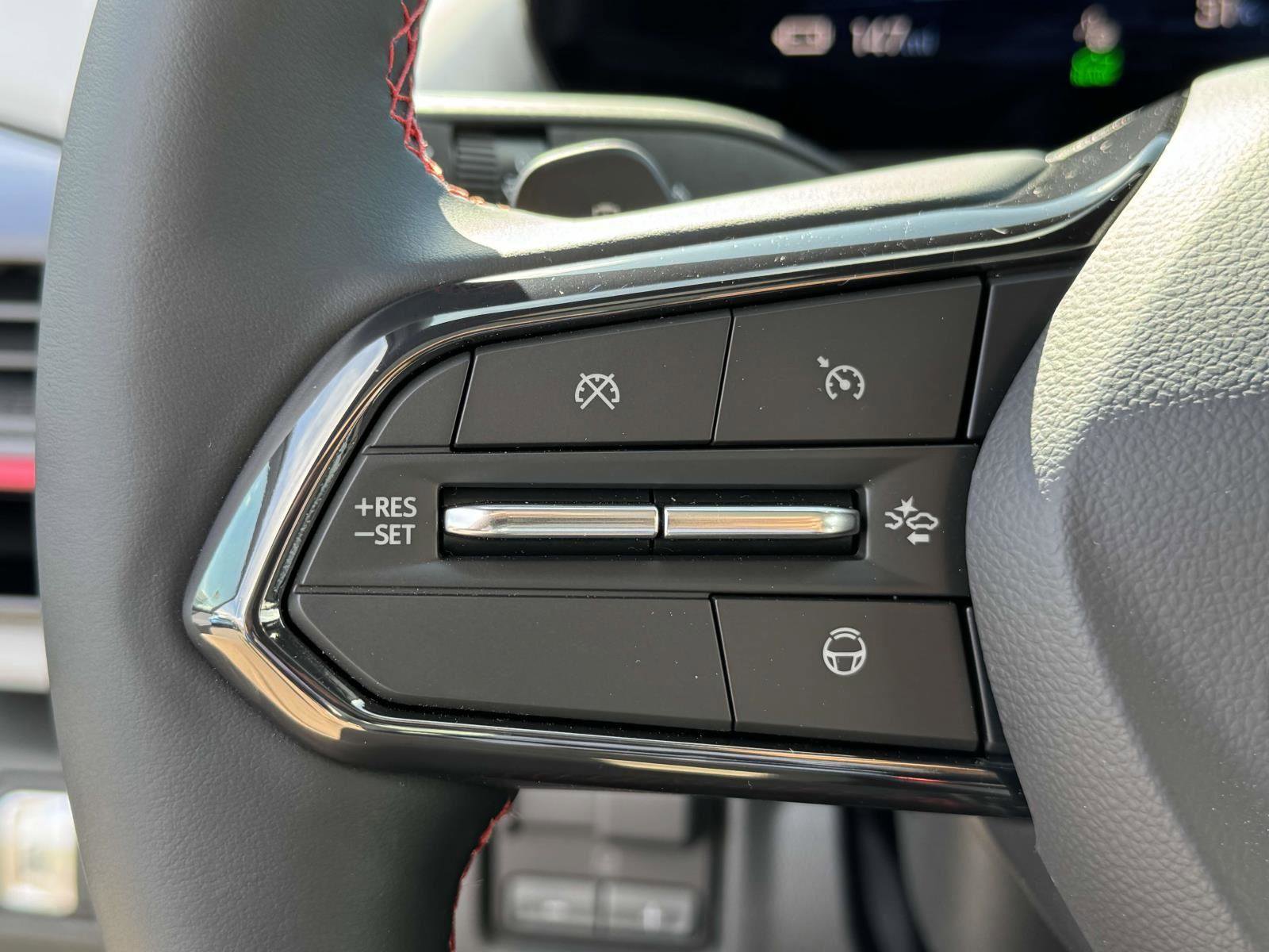 New 2025 Chevrolet Silverado EV RST image 10