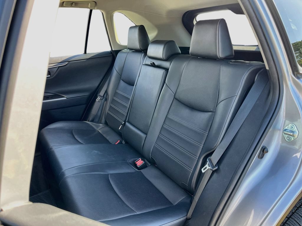 Used 2020 Toyota RAV4 Limited w/ Limited Grade Weather Package AWD/4WD image 25