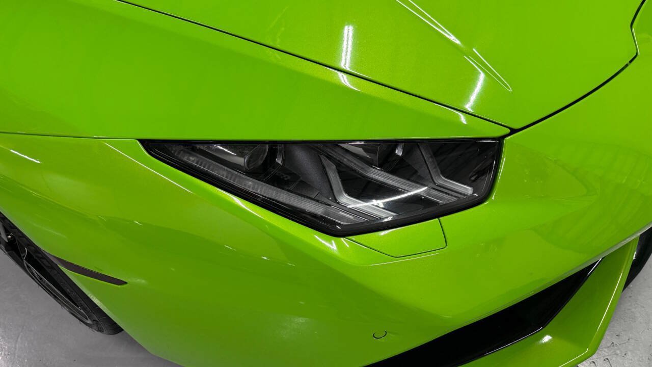 Used 2015 Lamborghini Huracan LP 610-4 AWD/4WD image 4