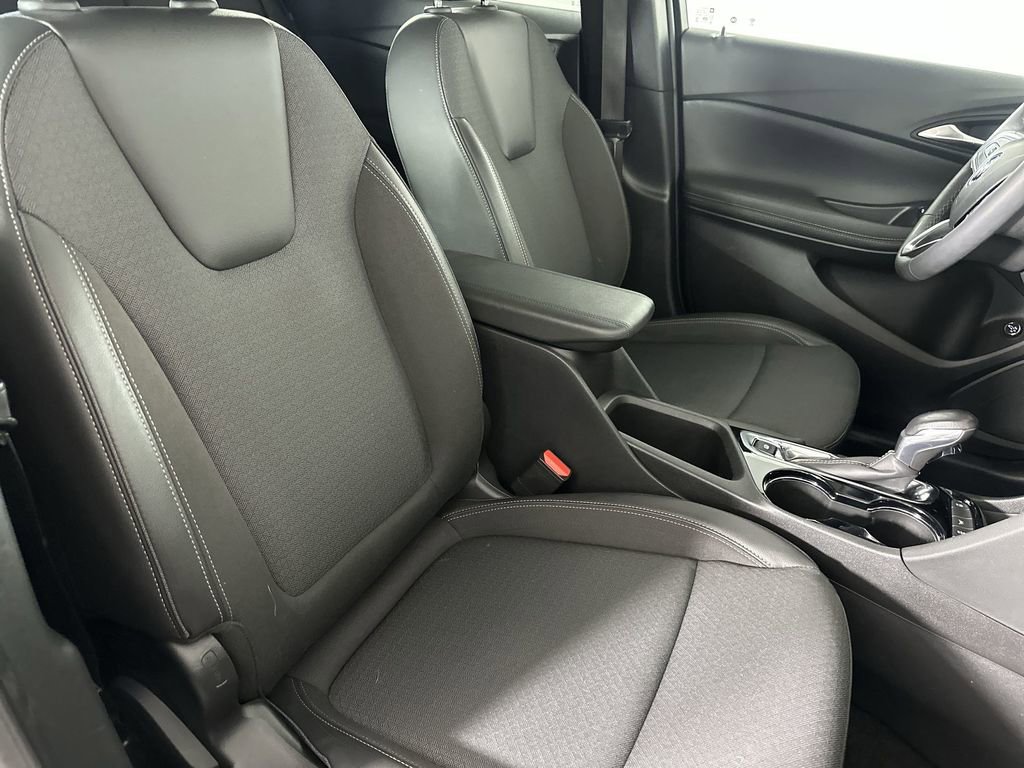 Certified 2023 Buick Encore GX Select w/ Sport Touring Package FWD image 29