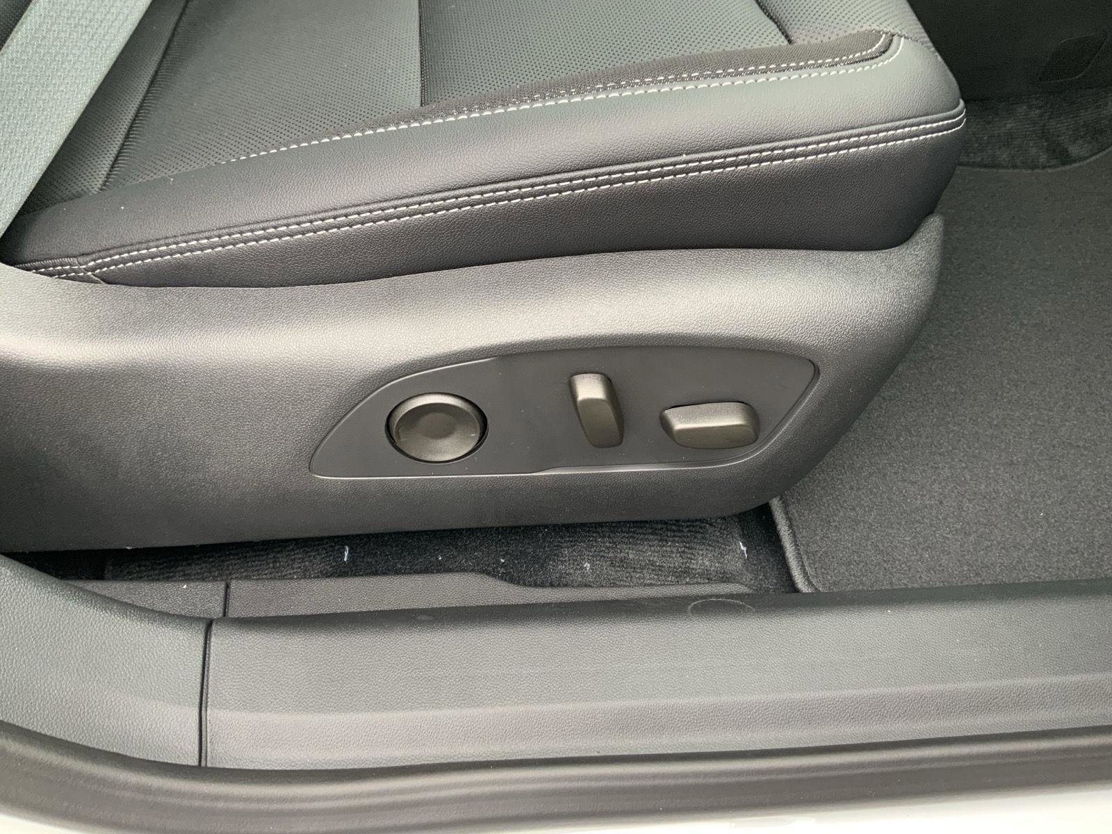 New 2026 Chevrolet Blazer EV LT image 66